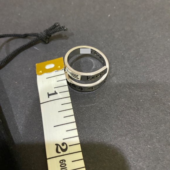 Women’s inspirational Ring Engraved Quote "Keep Fu**ing Going" - Picture 11 of 13